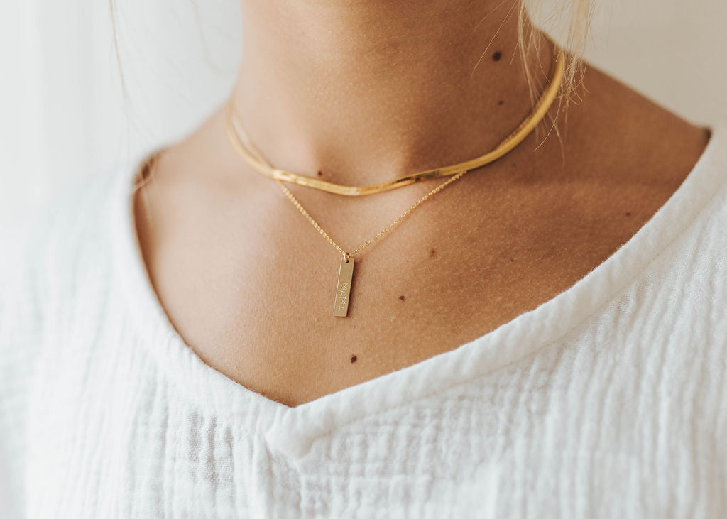 Vertical bar store necklace 14k gold